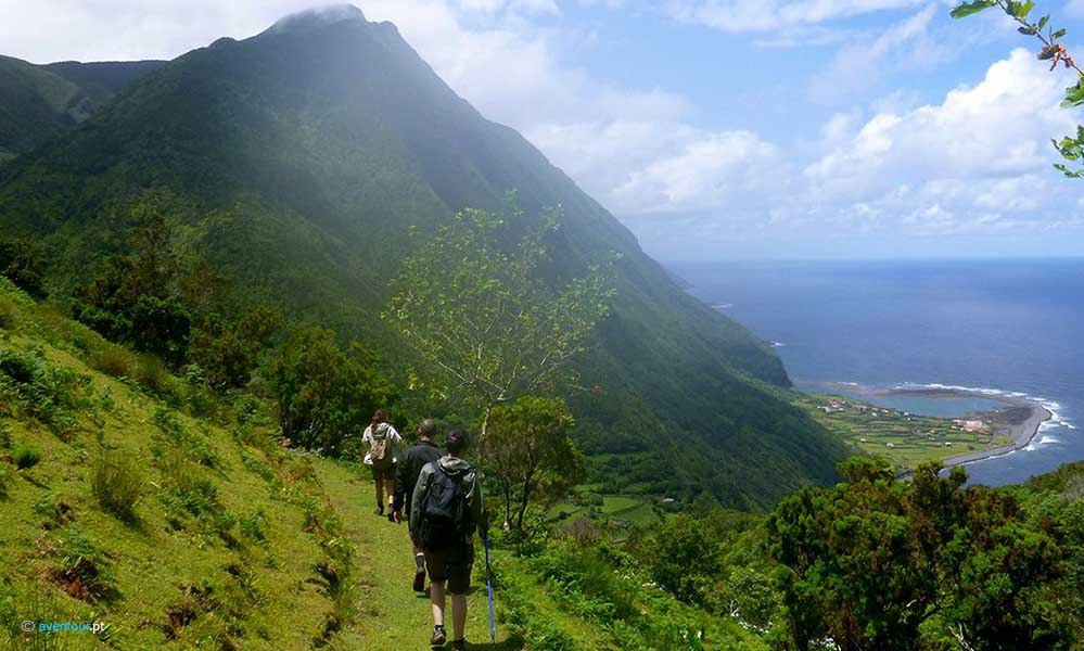 Trilho Pedestre do Vele do Paraíso na Ilha de São Jorge nos Açores